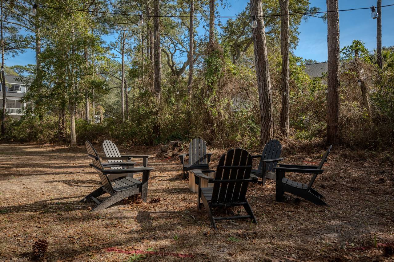 Firepit backyard